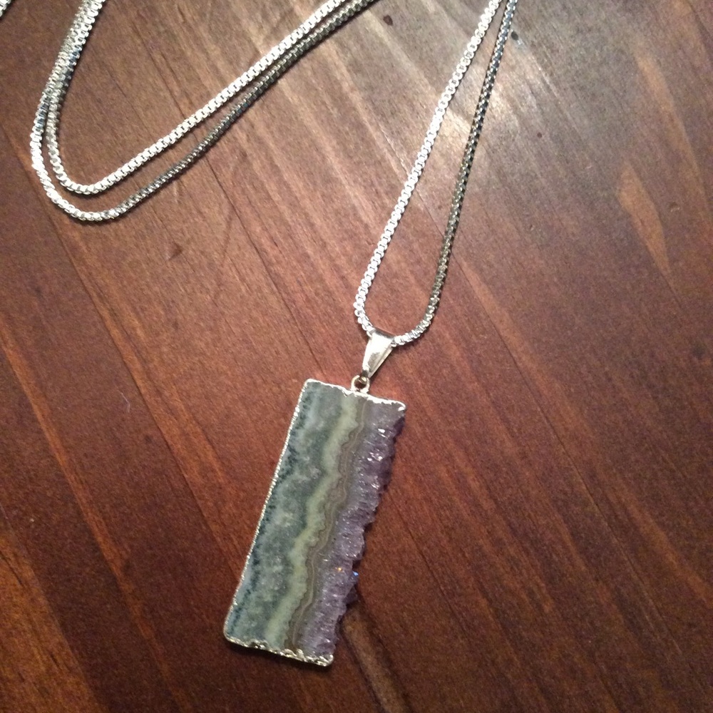 •amethyst slice pendant• - Picture 3 of 3